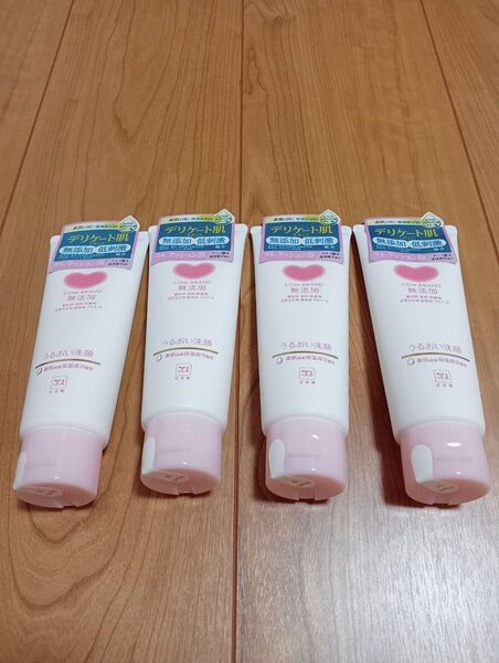牛乳石鹸 COW 無添加 うるおい洗顔 4個セット
