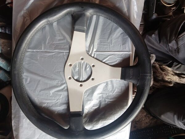 NARDI ステアリング