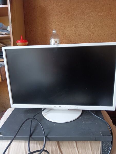 富士通 液晶ディスプレイ VL-17ASWM 17インチ ホワイト