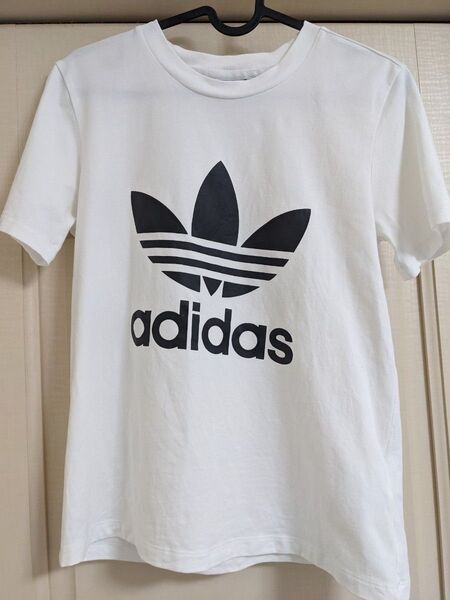 最終値下げ アディダス Tシャツ adidas