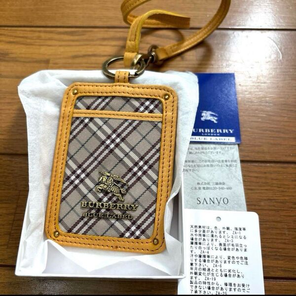新品BURBERRY BLUE LABELバーバリー IDホルダー パスケース パスケース 定期入れ ID カード