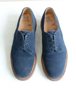  Britain made Alfred surge .nto made Nepenthes navy back s shoes 8