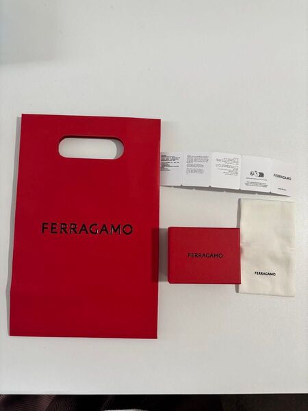 FERRAGAMO フェラガモ 空箱 紙袋 ショッパー ショップ袋