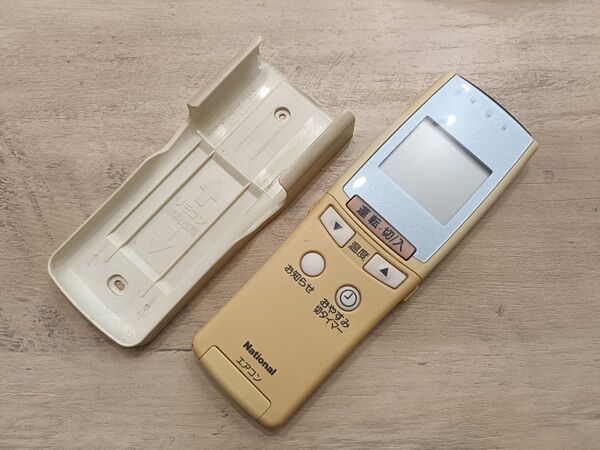 ナショナル エアコンリモコン A75C2092 ホルダー付き