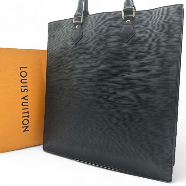美品 ルイヴィトン LOUIS VUITTON サックプラ エピ ハンドバッグ トートバッグ レザー 黒 ブラック LVロゴ