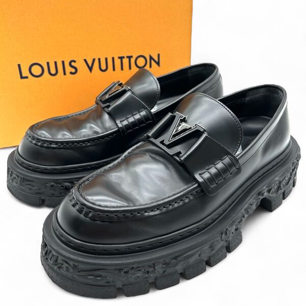 美品 26cm ルイヴィトン LOUIS VUITTON バロックライン ローファー 靴 LVロゴ レザー 黒 ブラック メンズ