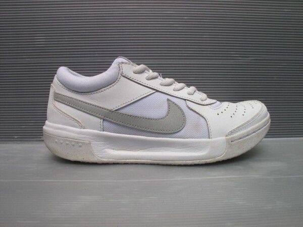 Nikeシューズ 23.0㎝