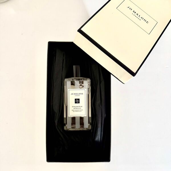 【ショッパー付き】Jo MALONE LONDON イングリッシュペアー&フリージア ボディ&ハンドウォッシュ