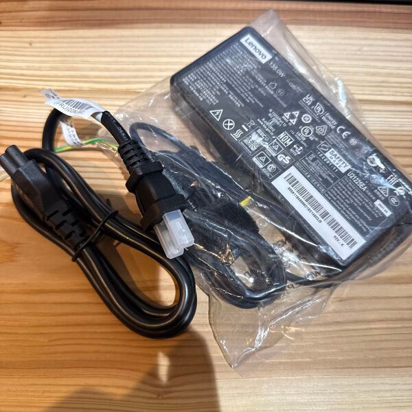 新品未使用! Lenovo 20V 135W スリムチップ ACアダプタ