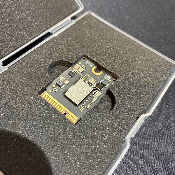 匿名配送!Apple 純正 M4 Mac mini Apple Fablic SSD 256GB