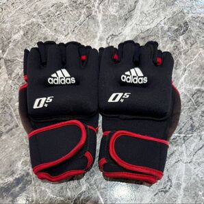 adidas トレーニンググローブ 0.5kg ブラック×レッド