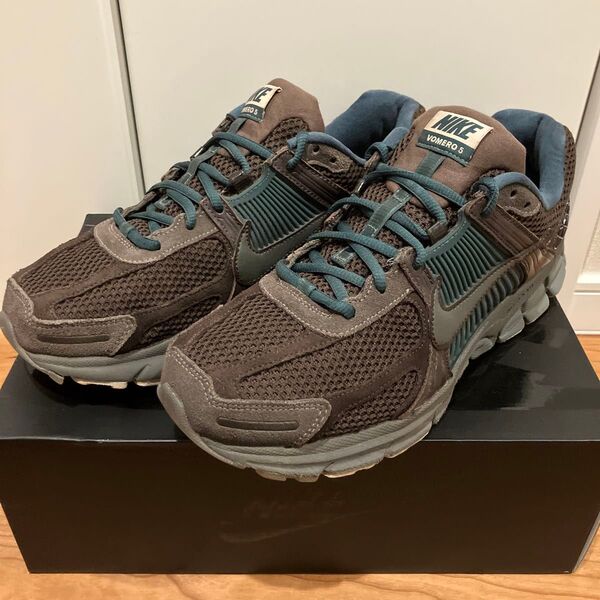 NIKE ZOOM VOMERO 5 ボメロ ビーブロ 28.5cm