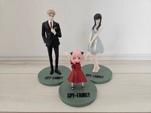 スパイファミリー プレミアムフィギュア ロイド ヨル アーニャ セガプライズ 箱無し