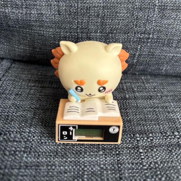 ちいかわ シーサー ダンボールウォッチ