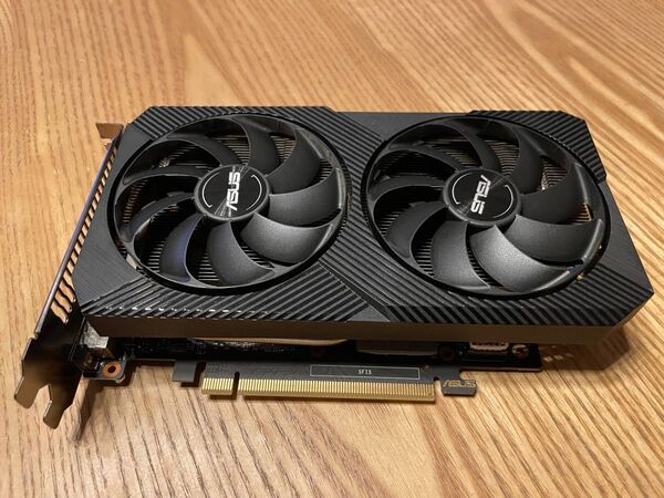 ASUS グラフィックボード RTX2070 8GB 動作確認済