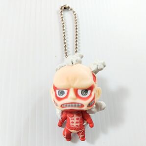 進撃の巨人 ちみキャラマスコット 超大型巨人 タカラトミーアーツ ガチャポケット