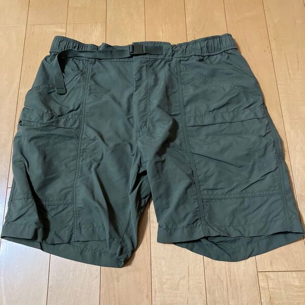 ユニクロ ナイロンギアショートパンツ XL オリーブ