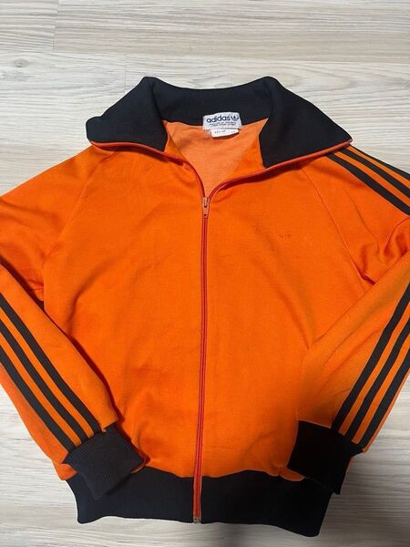 adidas ヴィンテージトラックジャケット オレンジxブラック