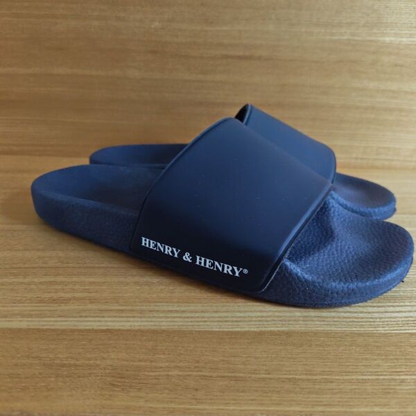 HENRY & HENRY シャワーサンダル 23