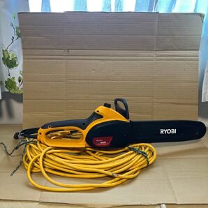 リョービ 300mm 電気チェーンソー 100V CS-3005 おまけの延長コード付き!電動工具 チェンソー RYOBI 京セラ