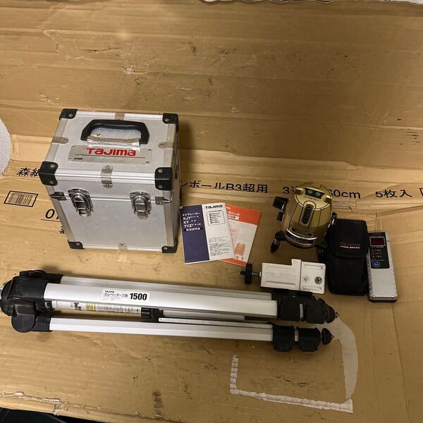 タジマ レーザー墨出し器 GT3Zi 受光器 エレベーター三脚付 TAJIMA 縦2本 横1本 地墨