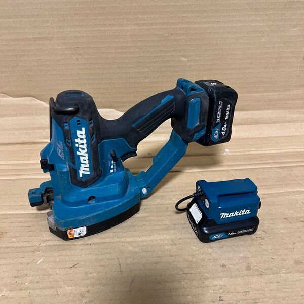 まとめ売り マキタ 10.8v 充電式全ネジカッター SC103D バッテリー2個 ホルダー付 コードレス 電動工具