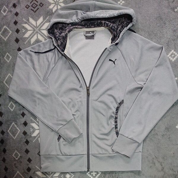 size S PUMA ジップパーカー