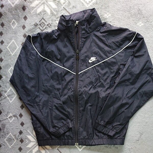 size 140 NIKE シャカシャカ上着