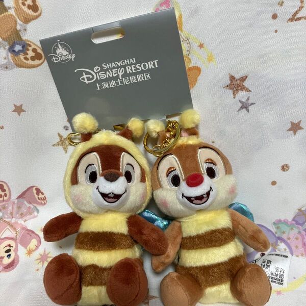 上海ディズニーランド チップとデール ぬいぐるみキーチェーン 新品未使用タグ付き ハチ