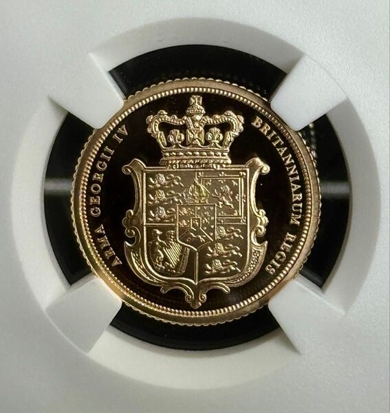 2025年 チャールズ3世 ロイヤルアームズ 1/2ソブリン NGC PF70UC FDOI ロイヤルミント ハーフ