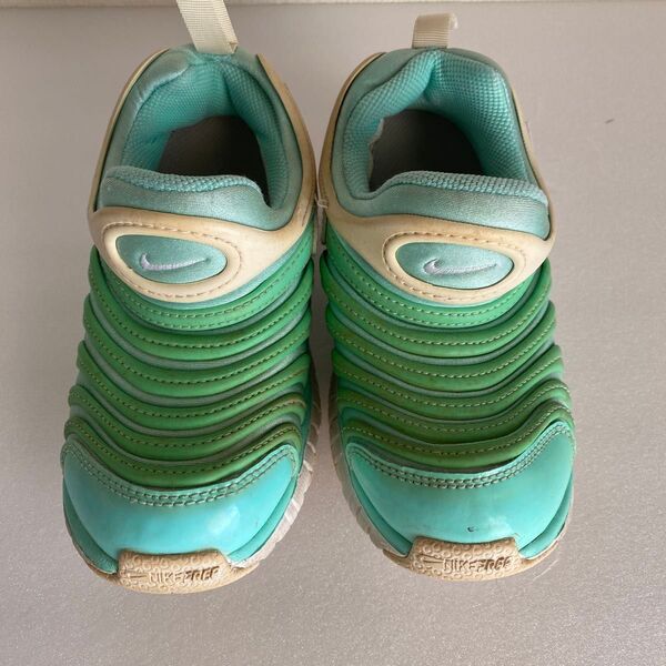 NIKE ナイキ ダイナモフリー 18cmミントグリーン