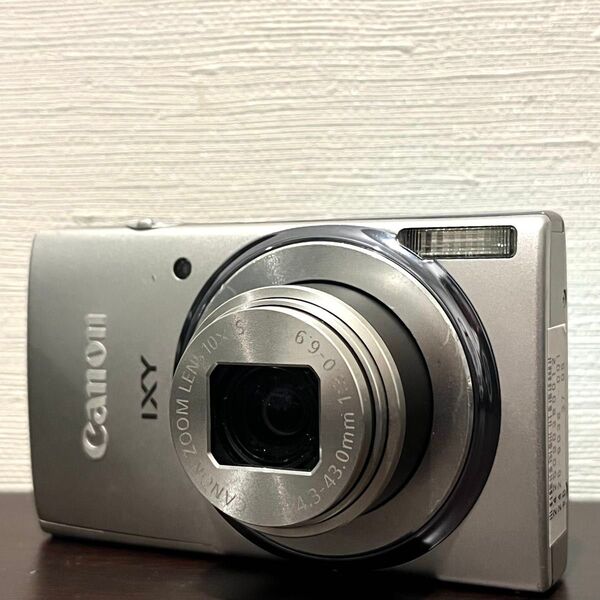 動作品 コンパクトデジタルカメラ Canon IXY 140 is キヤノン イクシー コンデジ シルバー デジカメ