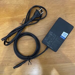 Microsoft*Surface*127W 電源アダプター*動作確認済