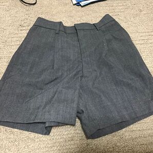 小学生の制服用 ショートパンツ グレー 140サイズ