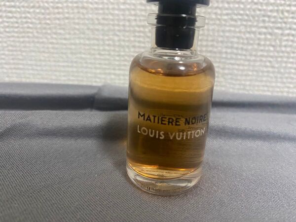 ルイヴィトン マティエールノワール 10ml 香水 ミニチュアボトル