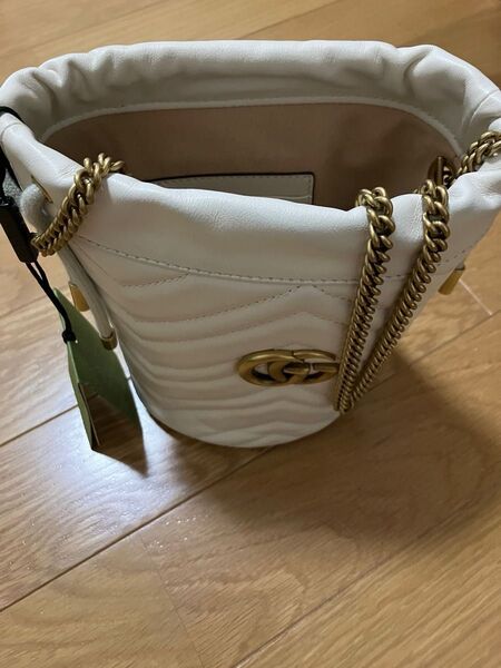 GUCCI(グッチ)〔GGマーモント〕ミニ バケットバッグ ショルダーバック