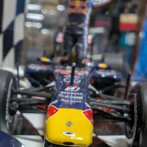 レッドブル RB6 F1 1/43 ベッテル 別注