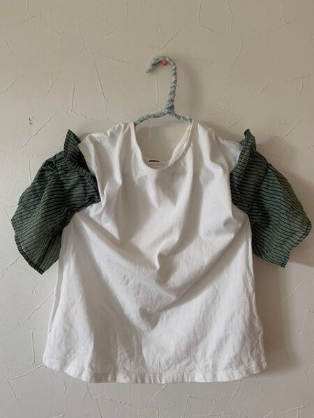 MURUA オープンショルダーTシャツ 袖フリル 夏トップス