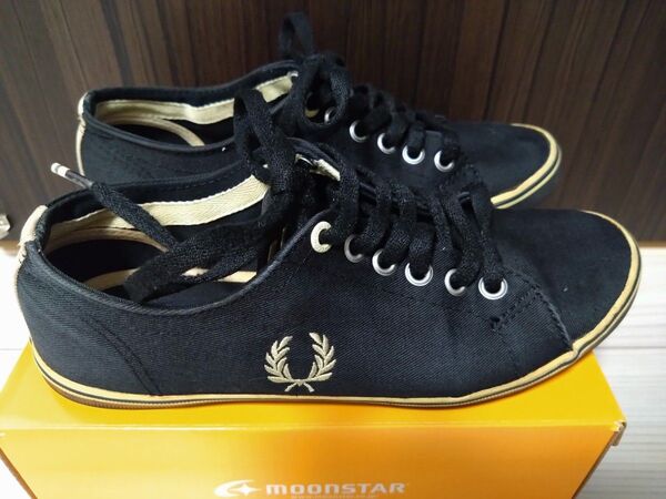 FRED PERRY フレッドペリー キャンバス スニーカー 黒 23cm