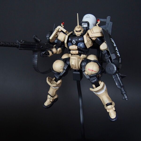 ジークアクス 軍警ザク デザートタンカラー 機動戦士ガンダム GUNDAM 塗装済完成品 ガンプラ