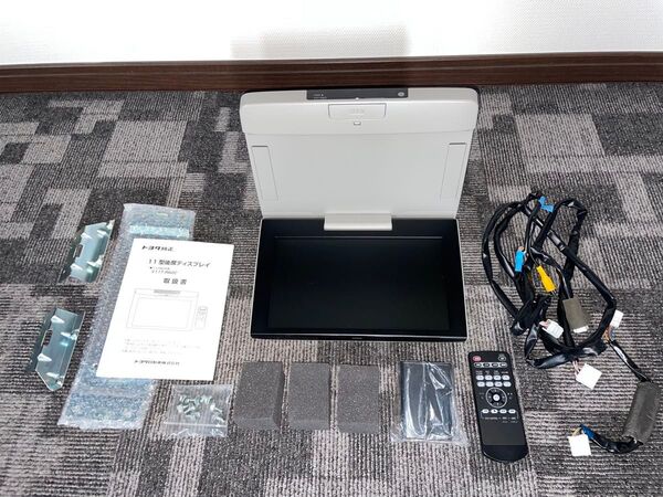 ★美品★ 11インチフリップダウンモニター V11T-R62C 30系アルファード・ヴェルファイア用フィッティングキット付