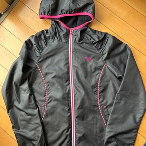 PUMA ウインドブレーカー ブラック Sサイズ