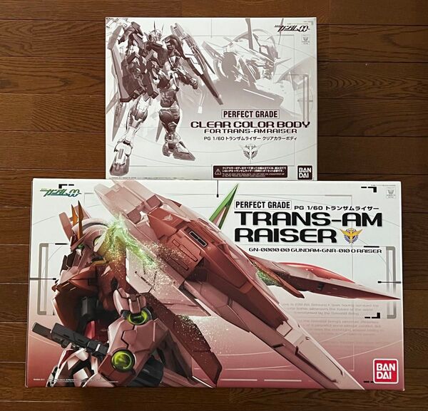 PG 1/60 ガンダムOO トランザムライザー 限定クリアカラー外装パーツセット