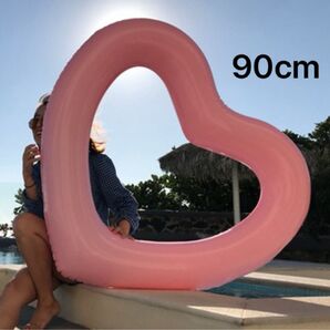 【人気商品】浮き輪 ハート型 プール ビーチ 海 ピンク 夏 90cm 映え マリンスポーツ うきわ