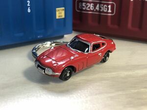 ●◎トヨタ 2000GT 赤 キーホルダー 4◎●3 オリジナル加工品 カーアクセサリー ミニカー ハンドクラフト ハンドメイド 雑貨