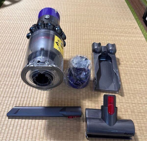 dyson ダイソン SV12 サイクロン式 コードレス 掃除機