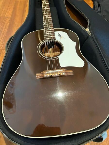 Gibson J-45 brown top アコースティックギター