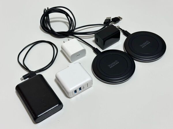 【おまけ】Anker PowerPort 2 Elite + PowerCore 10000 + ワイヤレスチャージャー2台!