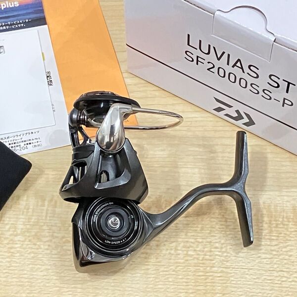未使用 ダイワ 24 ルビアス ST SF2000SS-P 本体ボディのみ 25モデル