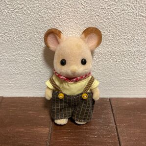 シルバニアファミリー どんぐりネズミの男の子